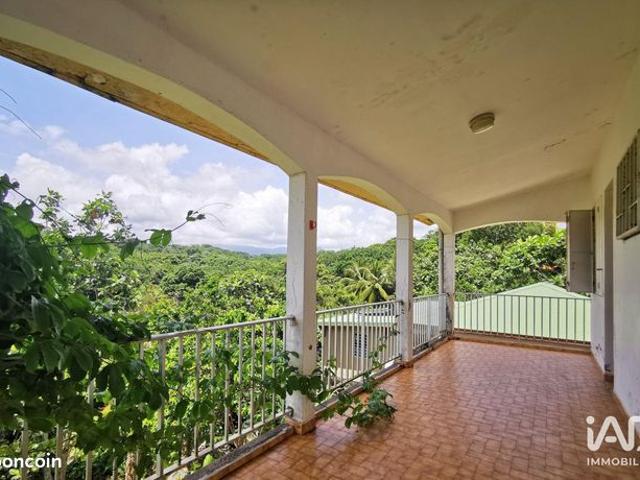 Maison 8 pièces 163 m²