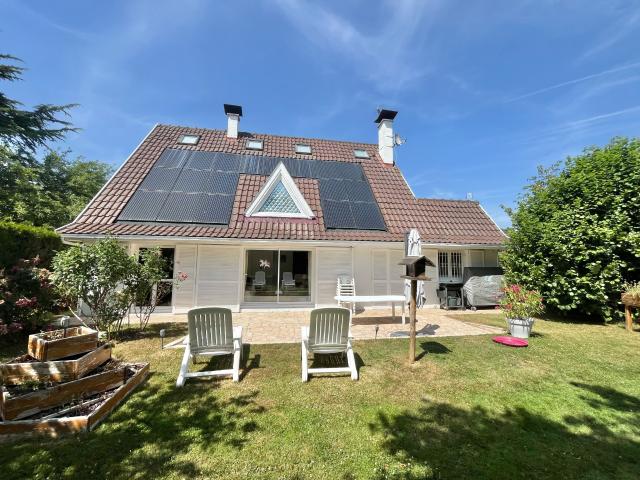 Maison 8 pièces 163 m²