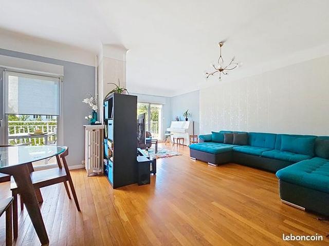 Maison 8 pièces 174 m²