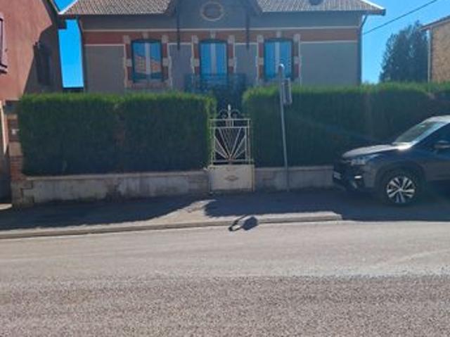 Maison 8 pièces 174 m²