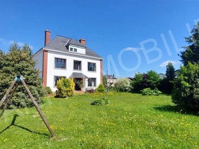 Maison 8 pièces 174 m²