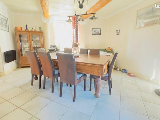 Maison 8 pièces 174 m²