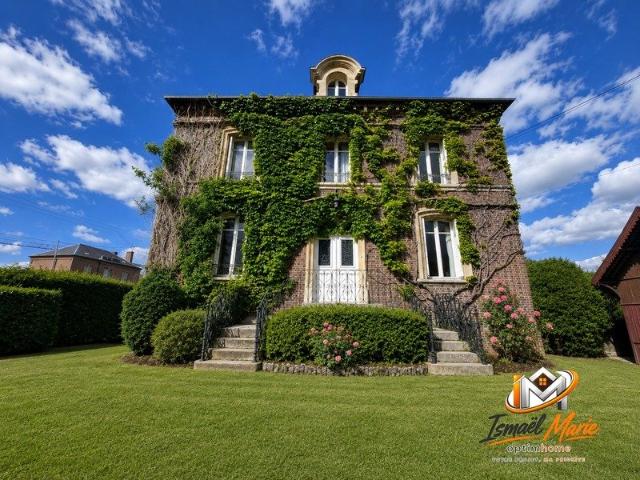 Maison 8 pièces 174 m²