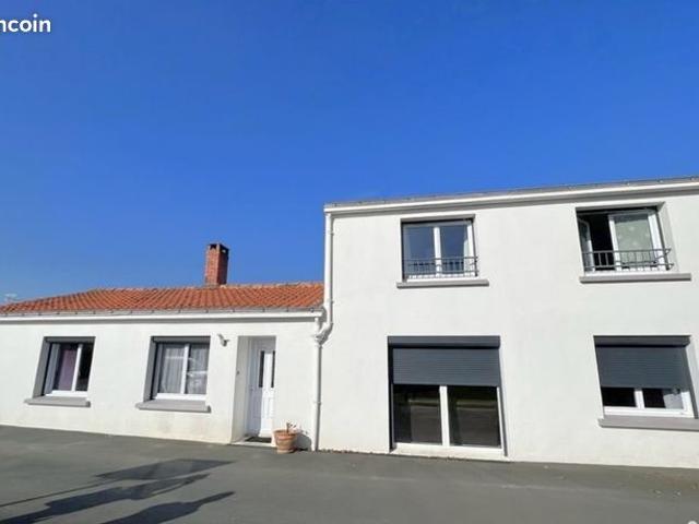 Maison 8 pièces 174 m²