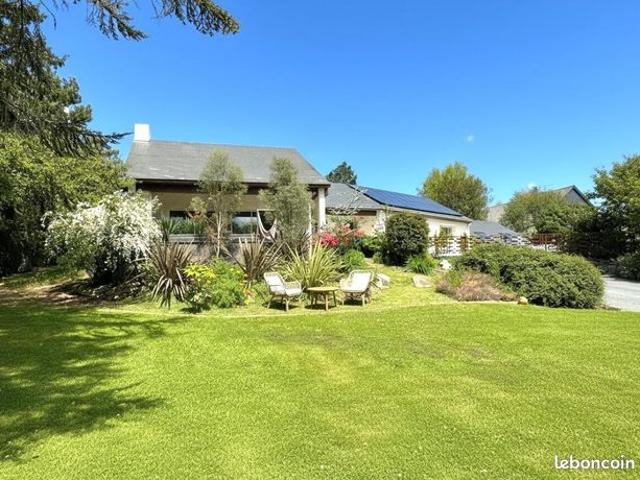 Maison 8 pièces 174 m²
