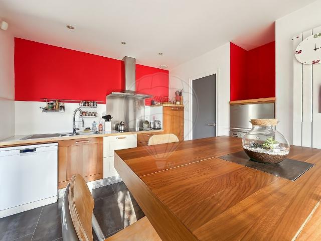 Maison 8 pièces 174 m²