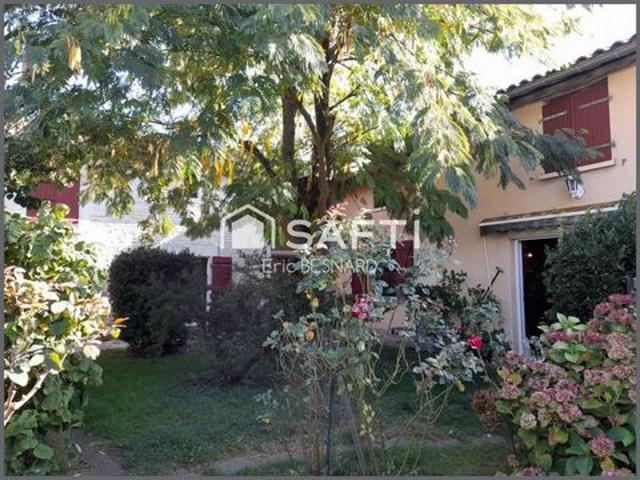 Maison 8 pièces 175 m2 environ 86330 Angliers