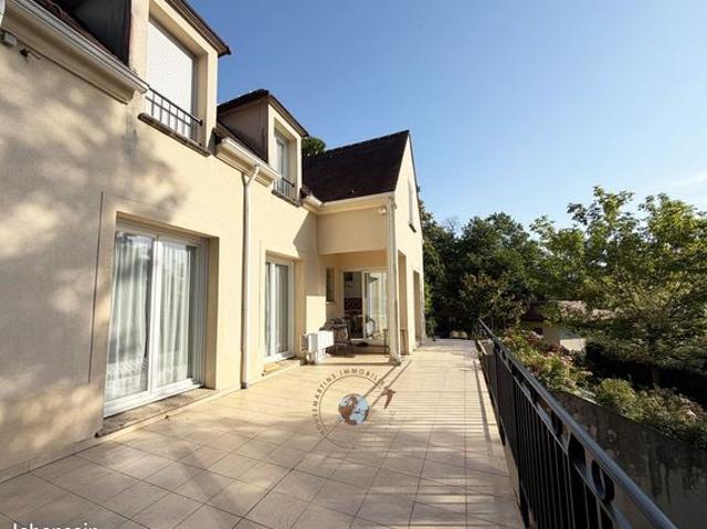 Maison 8 pièces 175 m²