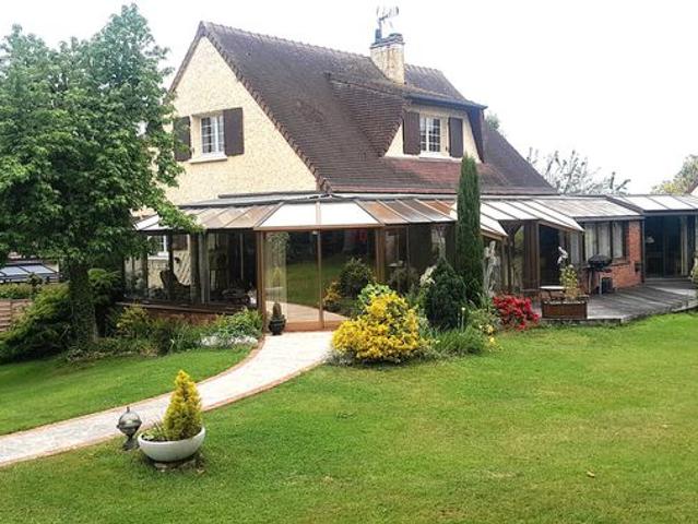 Maison 8 pièces 175 m²