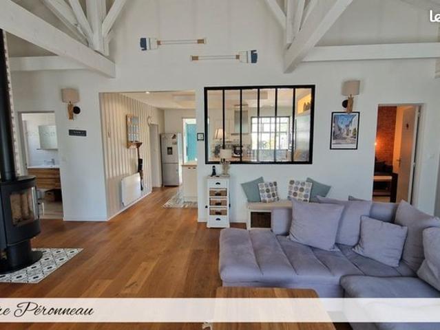 Maison 8 pièces 175 m²