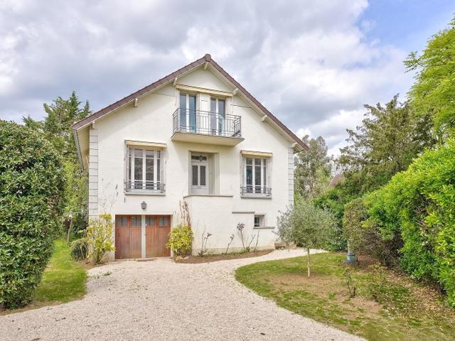 Maison 8 pièces 175 m²