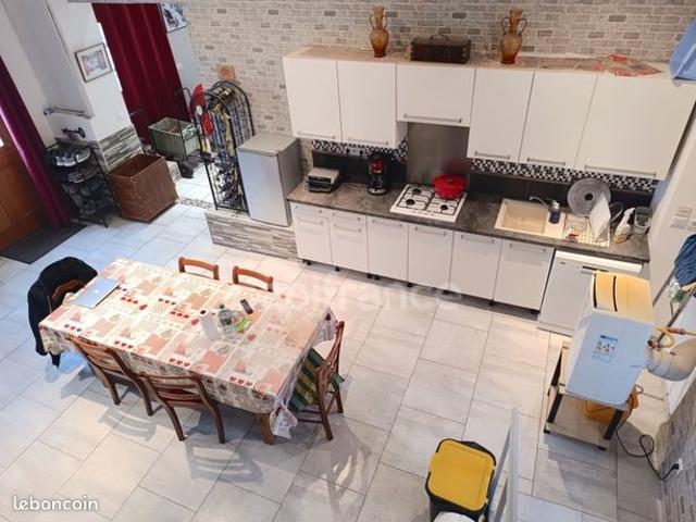 Maison 8 pièces 175 m²