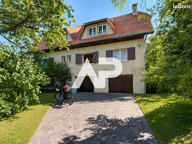 Maison 8 pièces 175 m²