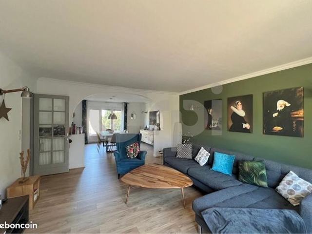 Maison 8 pièces 175 m²