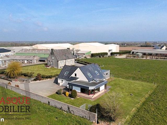 Maison 8 pièces 175 m²