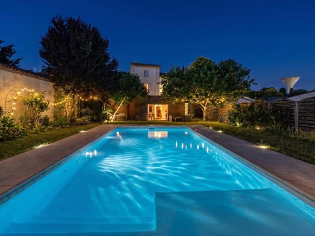 Maison 8 pièces 175 m²