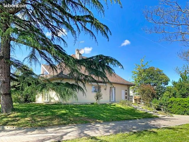 Maison 8 pièces 175 m²