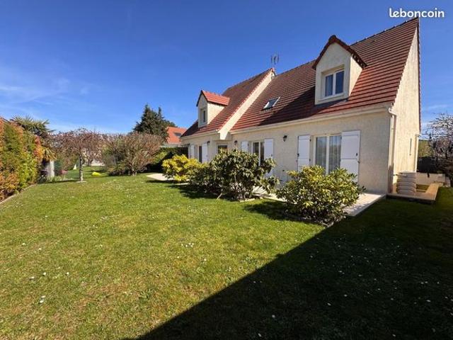 Maison 8 pièces 175 m²