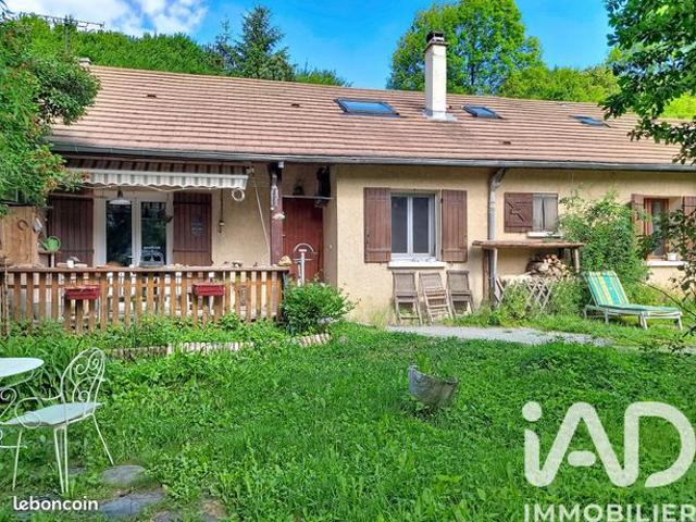 Maison 8 pièces 175 m²