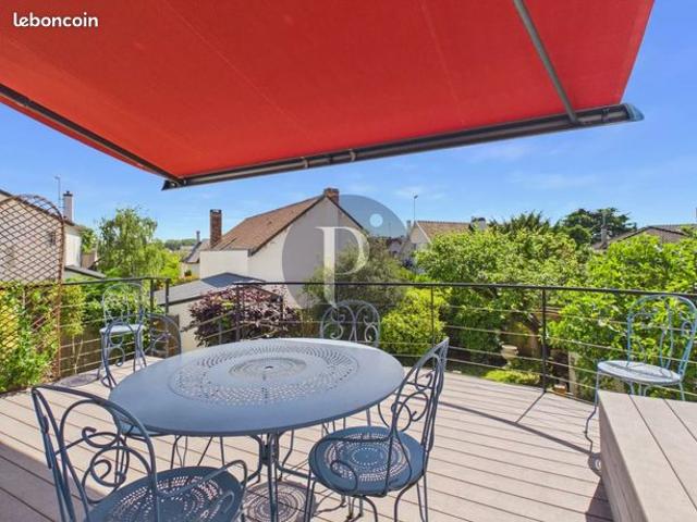 Maison 8 pièces 175 m²