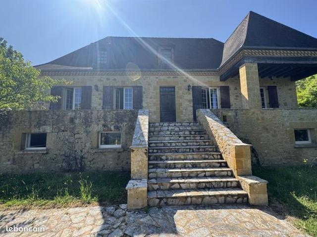 Maison 8 pièces 175 m²