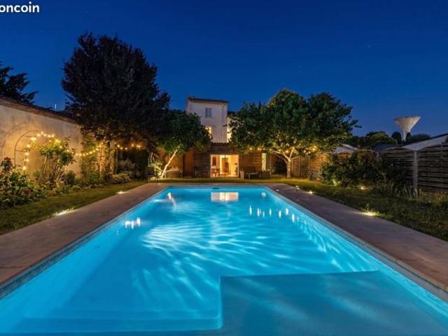 Maison 8 pièces 175 m²