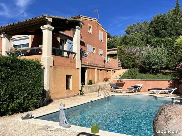 Maison 8 pièces 175 m²