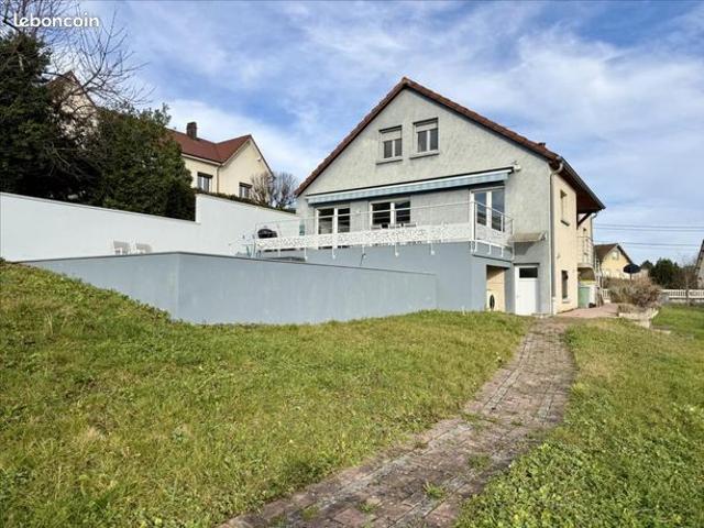 Maison 8 pièces 175 m²