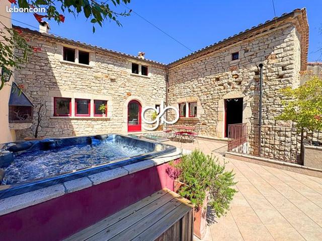 Maison 8 pièces 175 m²