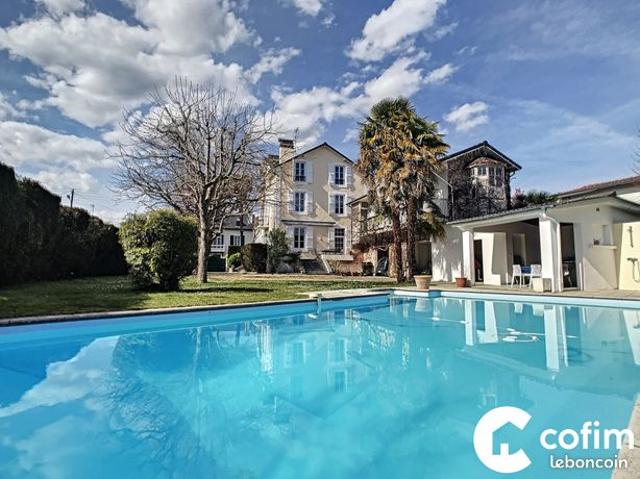 Maison 8 pièces 175 m²