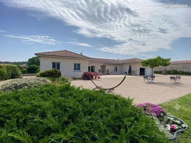 Maison 8 pièces 175 m²
