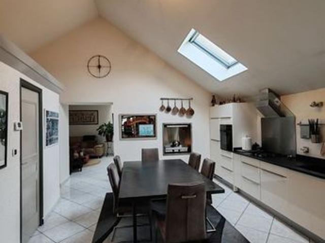 Maison 8 pièces 175 m²