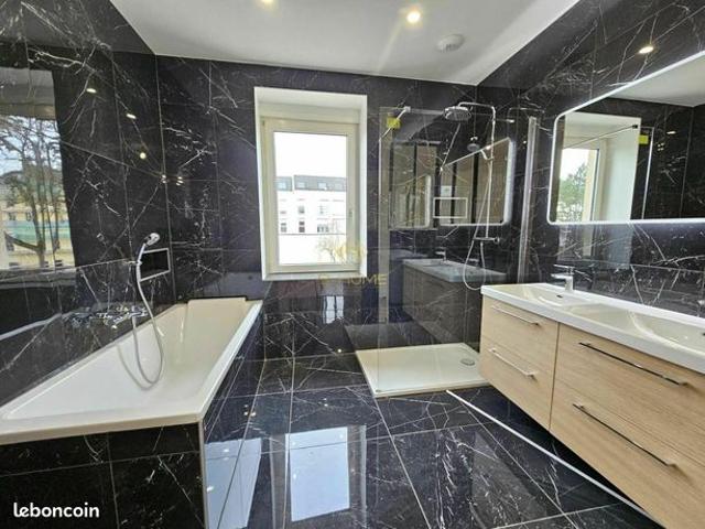 Maison 8 pièces 175 m²