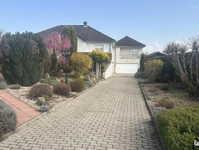 Maison 8 pièces 193 m²