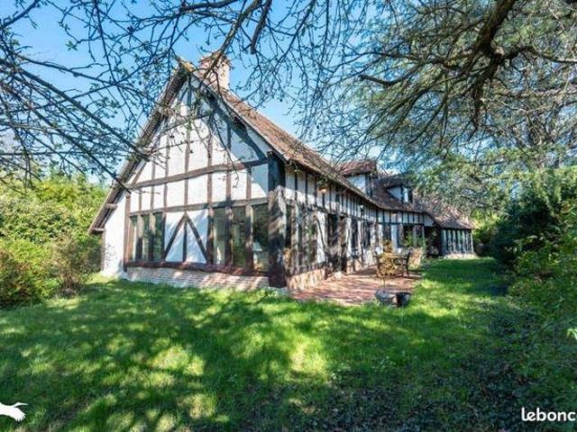 Maison 8 pièces 176 m²