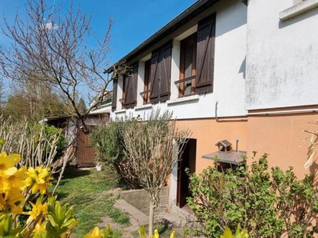 Maison 8 pièces 176 m²