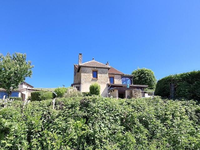 Maison 8 pièces 176 m²