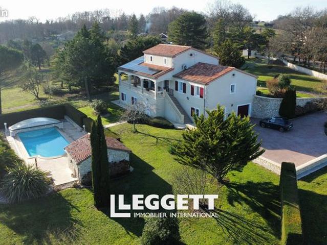 Maison 8 pièces 176 m²
