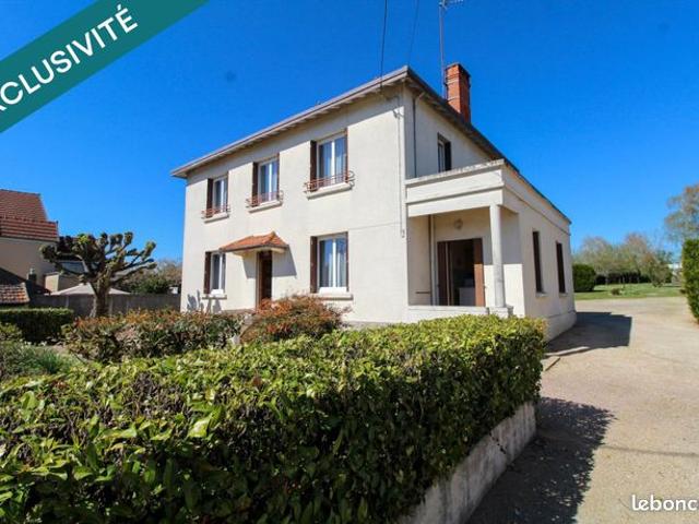 Maison 8 pièces 176 m²