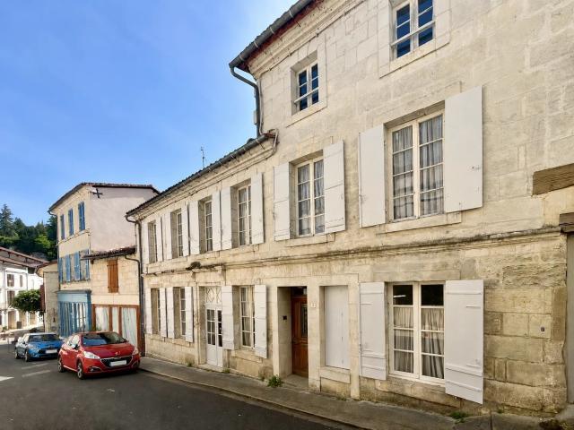 Maison 8 pièces 176 m²