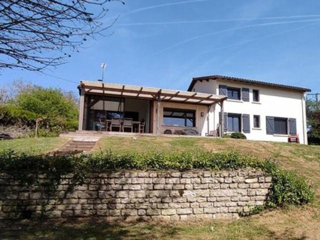 Maison 8 pièces 176 m²