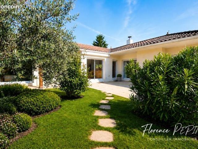 Maison 8 pièces 176 m²