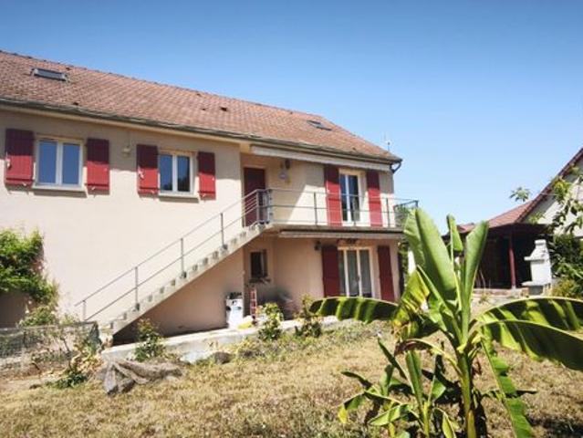 Maison 8 pièces 176 m²