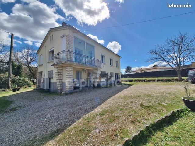 Maison 8 pièces 176 m²