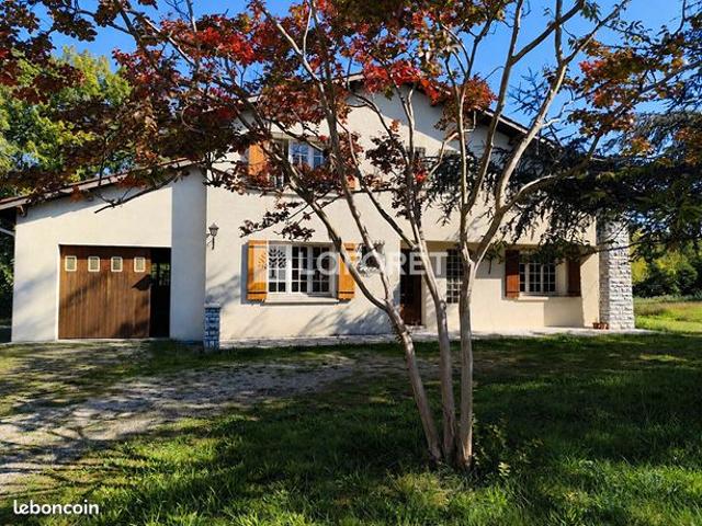 Maison 8 pièces 176 m²
