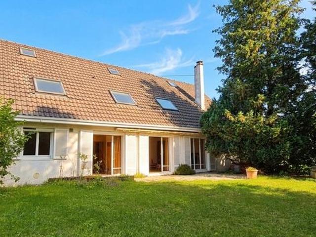 Maison 8 pièces 176 m²