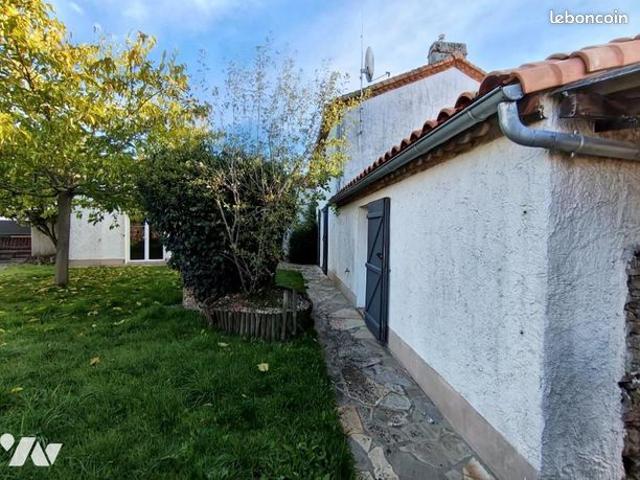 Maison 8 pièces 176 m²