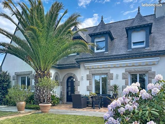 Maison 8 pièces 177 m²