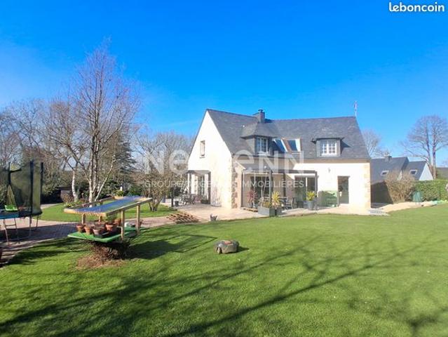 Maison 8 pièces 177 m²