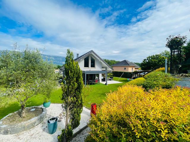 Maison 8 pièces 177 m²